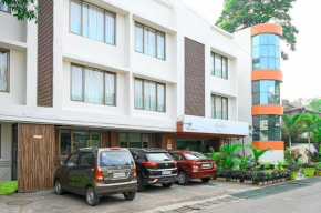 Отель Citrus Hotel Lonavala  Лонавла